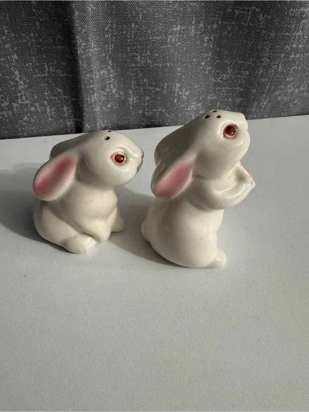 Vintage Avon Ceramic Bunny salt and pepper set with Pink Accents